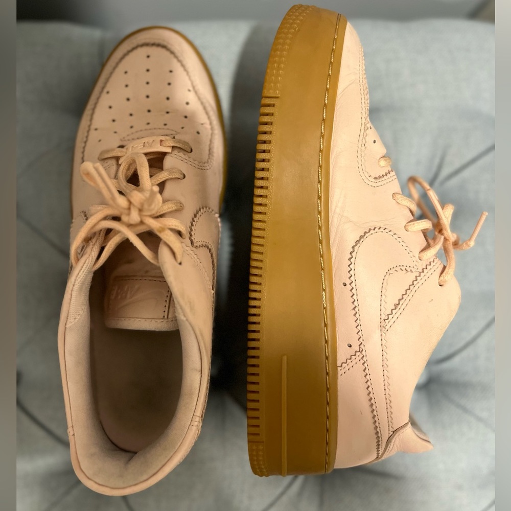 Pink air forces